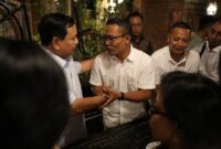 Prabowo Subianto melakukan pertemuan dengan Wali Kota Surakarta Gibran Rakabuming Raka. (Dok. Tim Media Prabowo)
