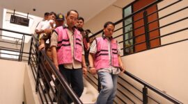 Dua orang kakak beradik kandung secara resmi ditetapkan bidang pidsus Kejari Depok menjadi tersangka. (Dok. Jim) 
