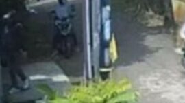 Komplotan maling nekad beraksi siang bolong di kawasan perumahan Jalan Bakti Jaya LUK. (Instagram.com/@wargatangsel) 
