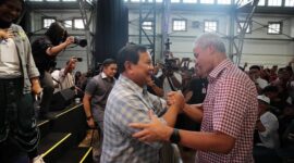 Menteri Pertahanan Prabowo Subianto bersama Gubernur Jawa Tengah Ganjar Pranowo. (Instagram.com/@prabowo)