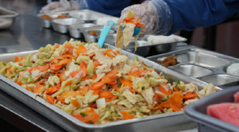 Gubernur Jabar Dedi Mulyadi menanggapi serius kasus keracunan 364 siswa MBG di KBB, janji evaluasi menyeluruh program pangan. Menuntut transparansi. (Dok. Bgn.go.id)